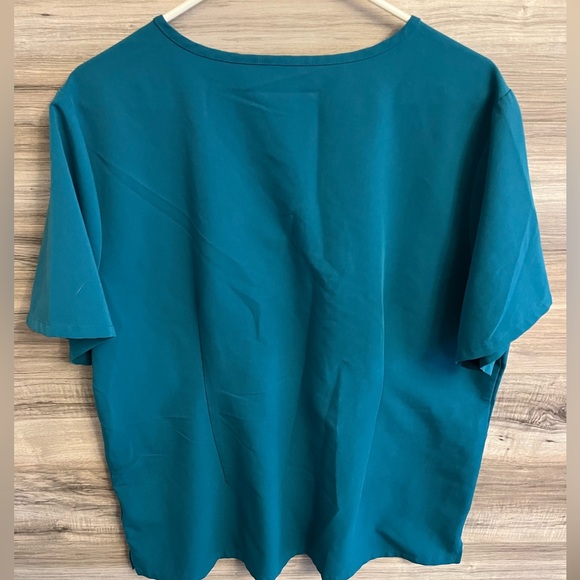 Figs Catarina One-Pocket Scrub Top deep reef - Picture 3 of 4